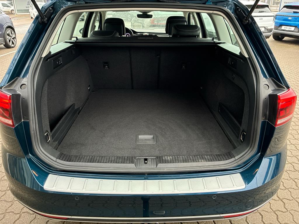 VW Passat Elegance Plus billede 21