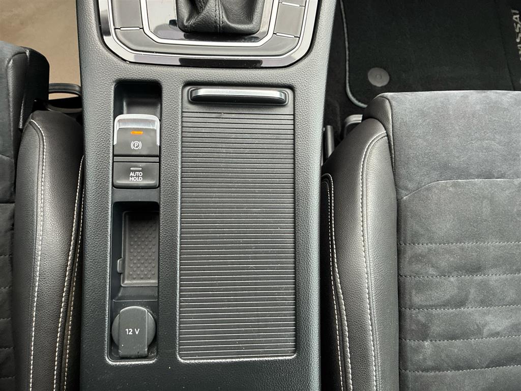 VW Passat Elegance Plus billede 17