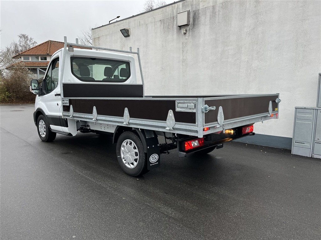 Ford Transit Trend billede 2