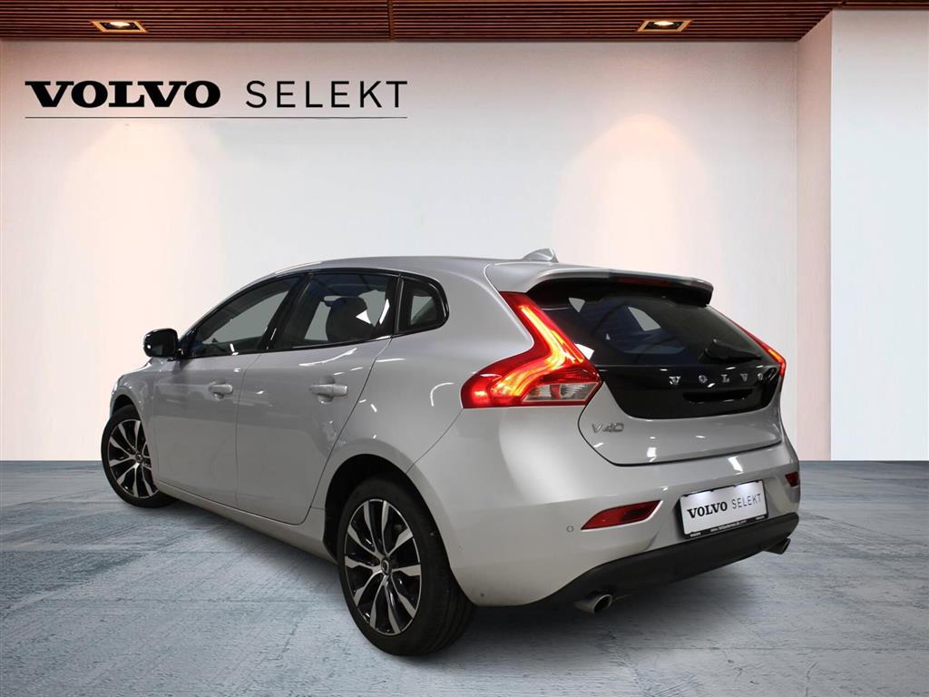 Volvo V40 Momentum billede 3