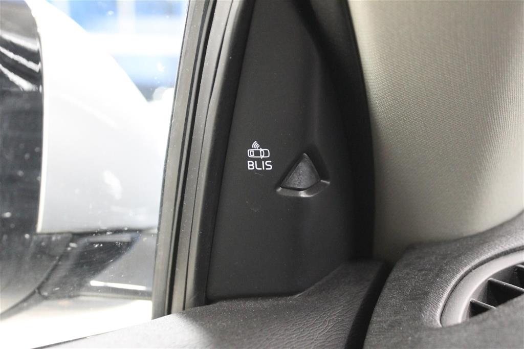 Volvo V40 Momentum billede 12