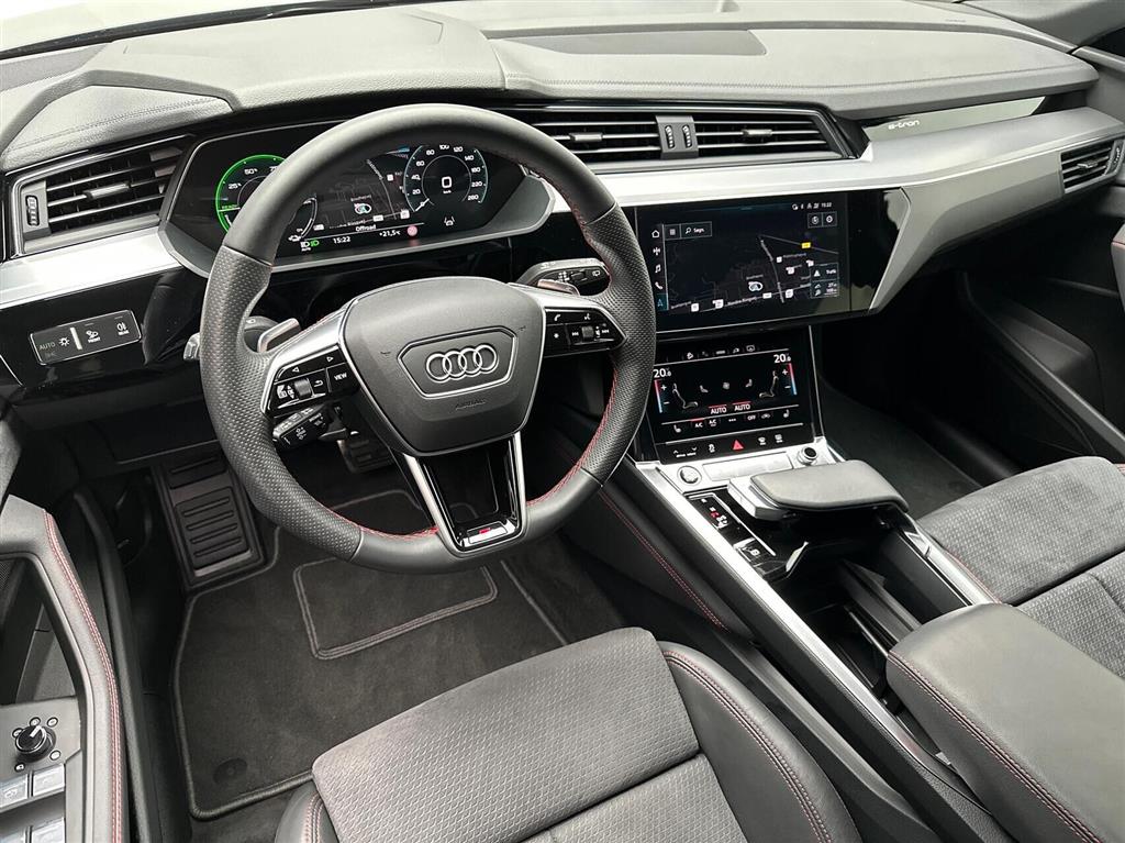 Audi Q8 S Line billede 5