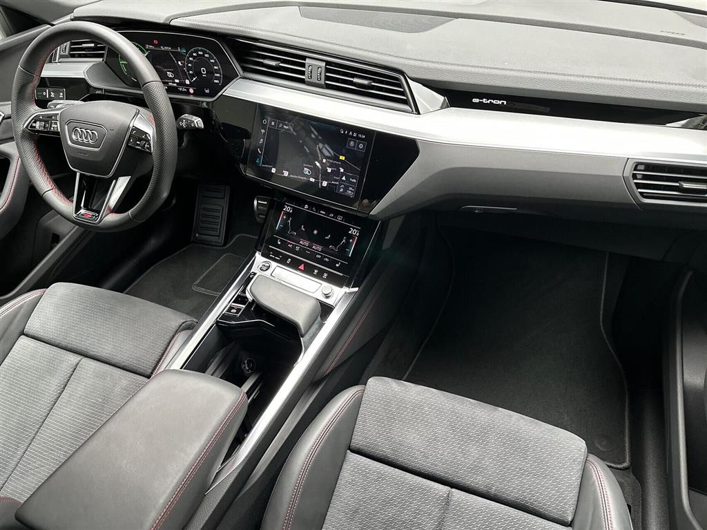 Audi Q8 S Line billede 12