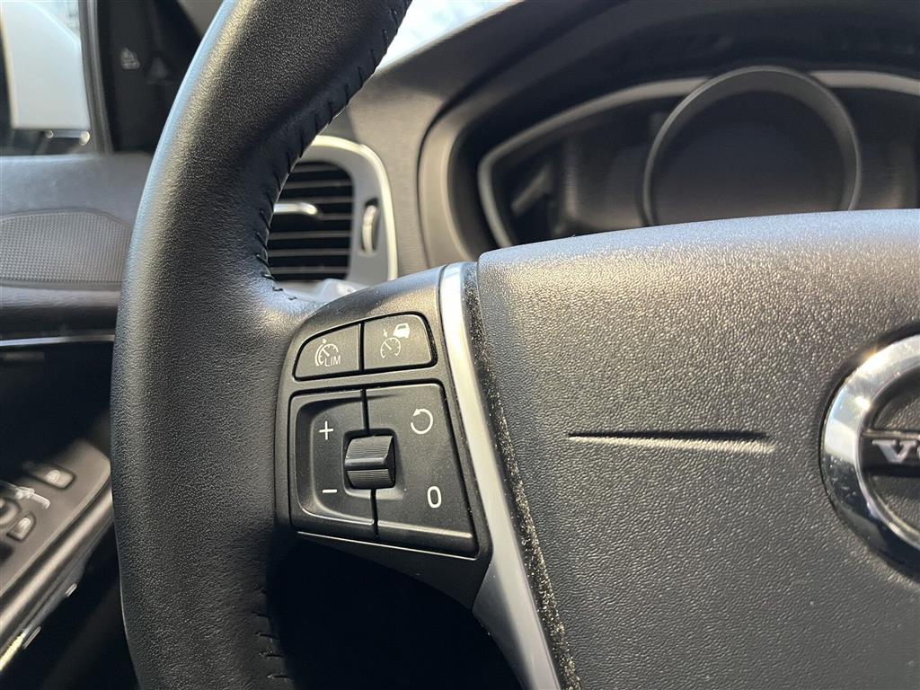 Volvo V40 Momentum billede 13