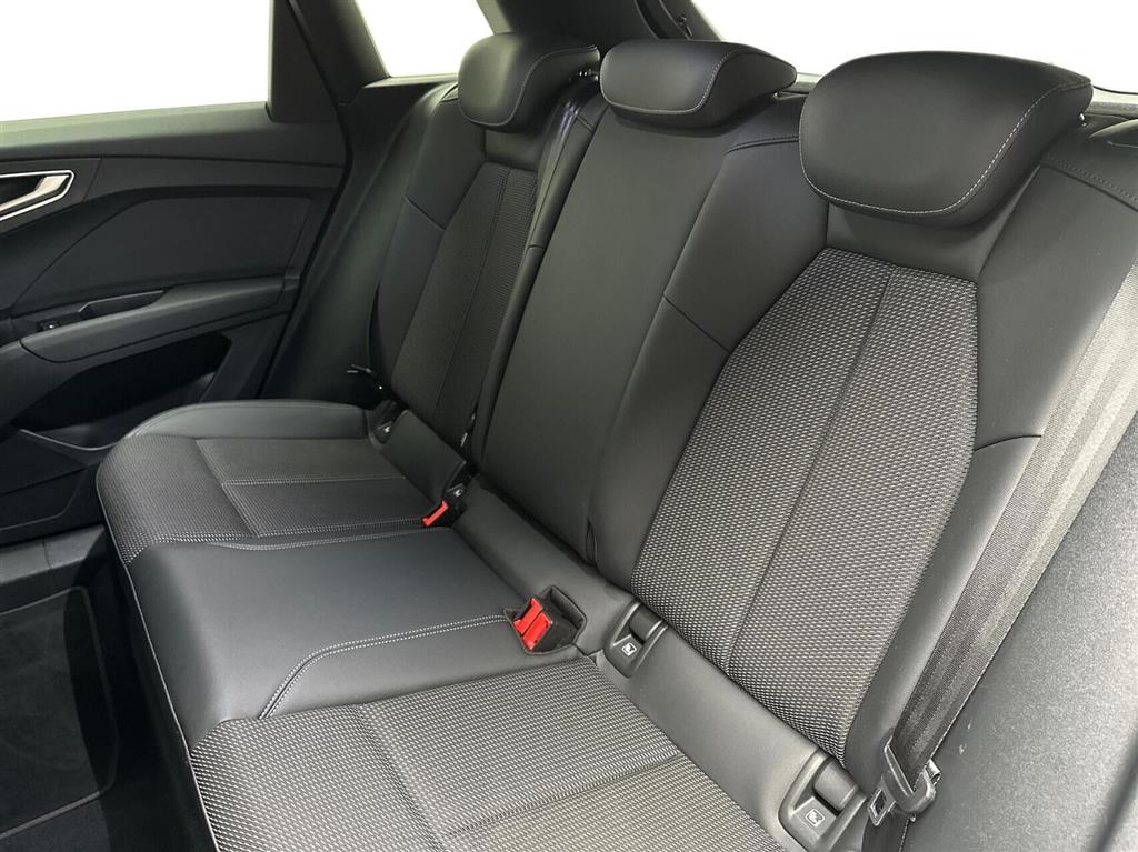 Audi Q4 S Line billede 14