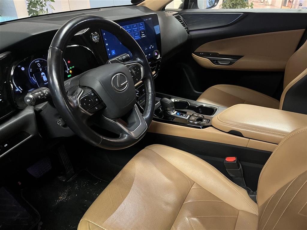 Lexus NX Luxury billede 3
