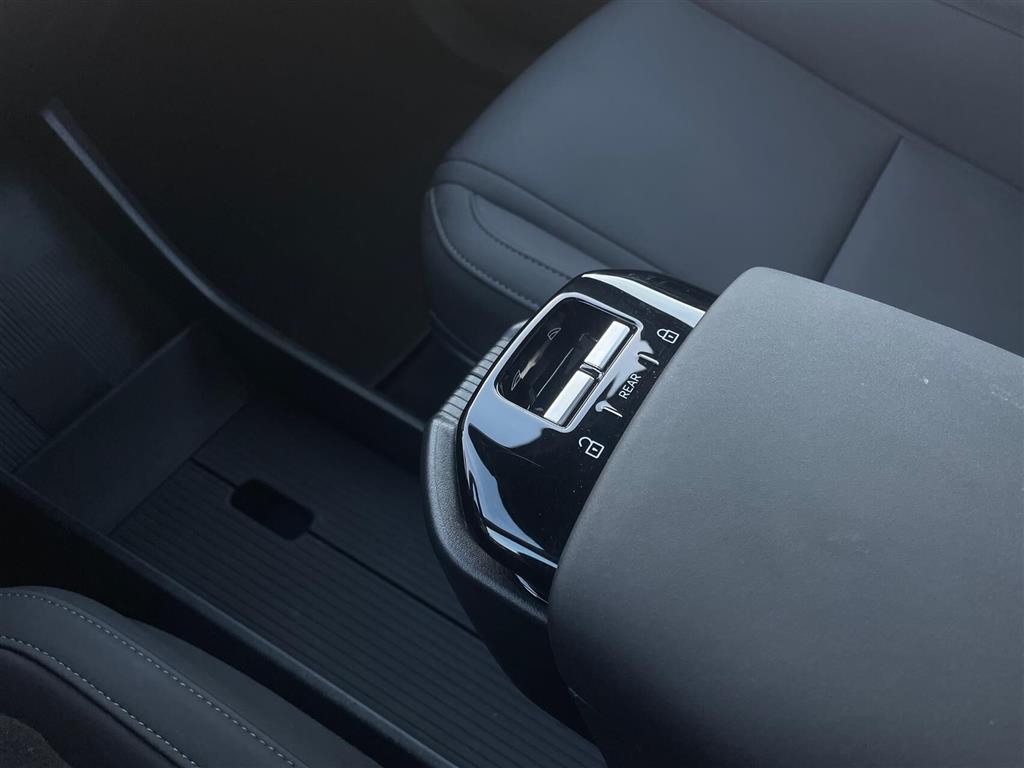 Volvo EX30 Ultra billede 17