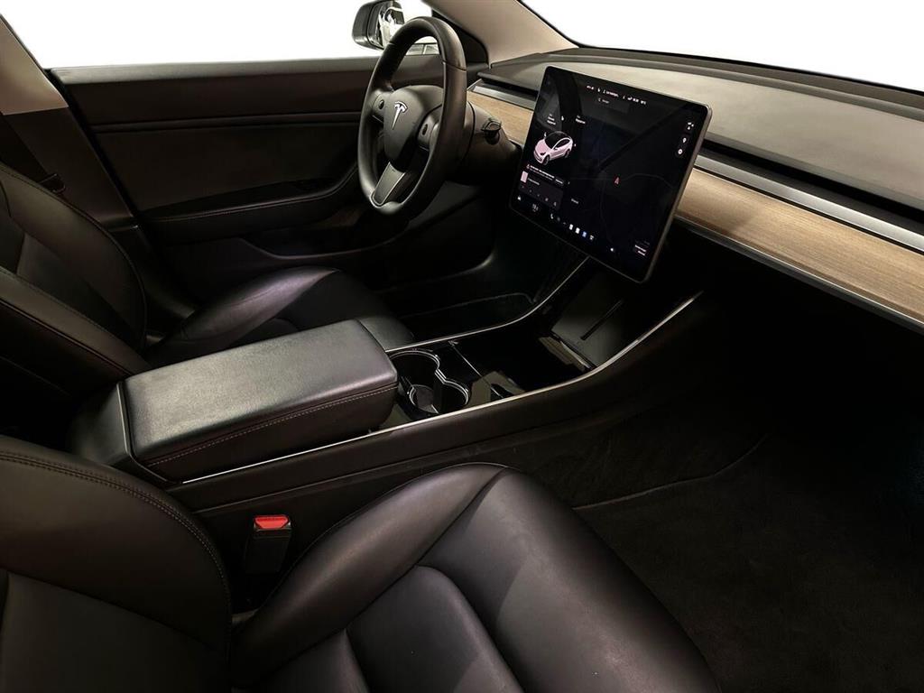 Tesla Model 3 Long Range billede 10
