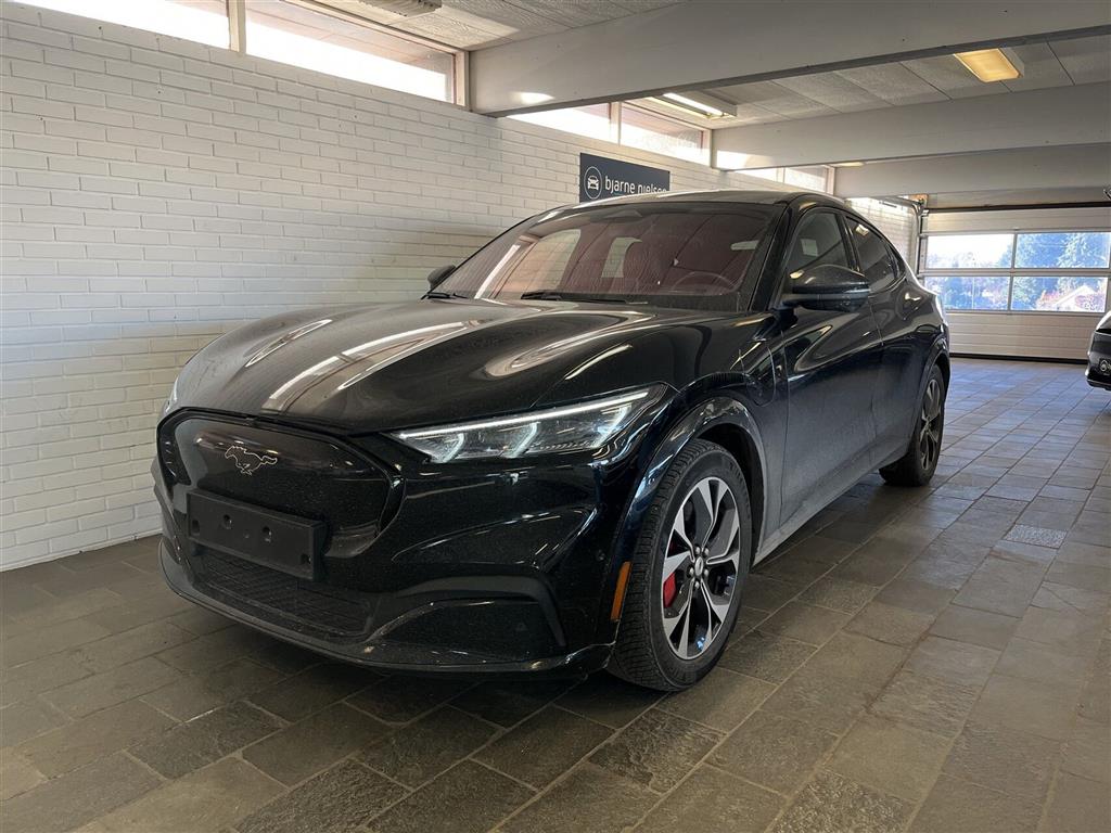 Ford Mustang Mach-E UR