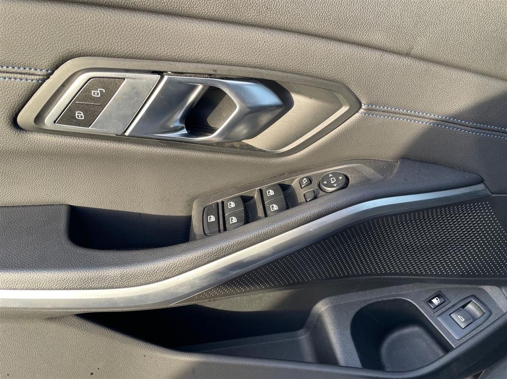 BMW 330e M-Sport Plus billede 16