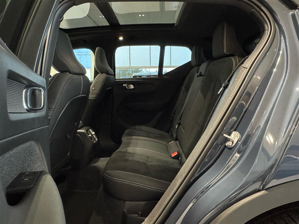 Volvo EX40 Black Edition billede 7