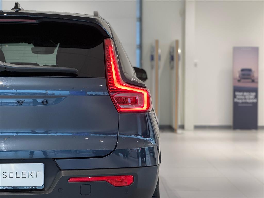 Volvo EX40 Black Edition billede 24