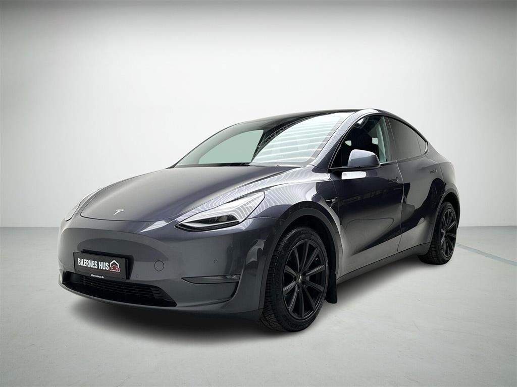 Tesla Model Y Long Range
