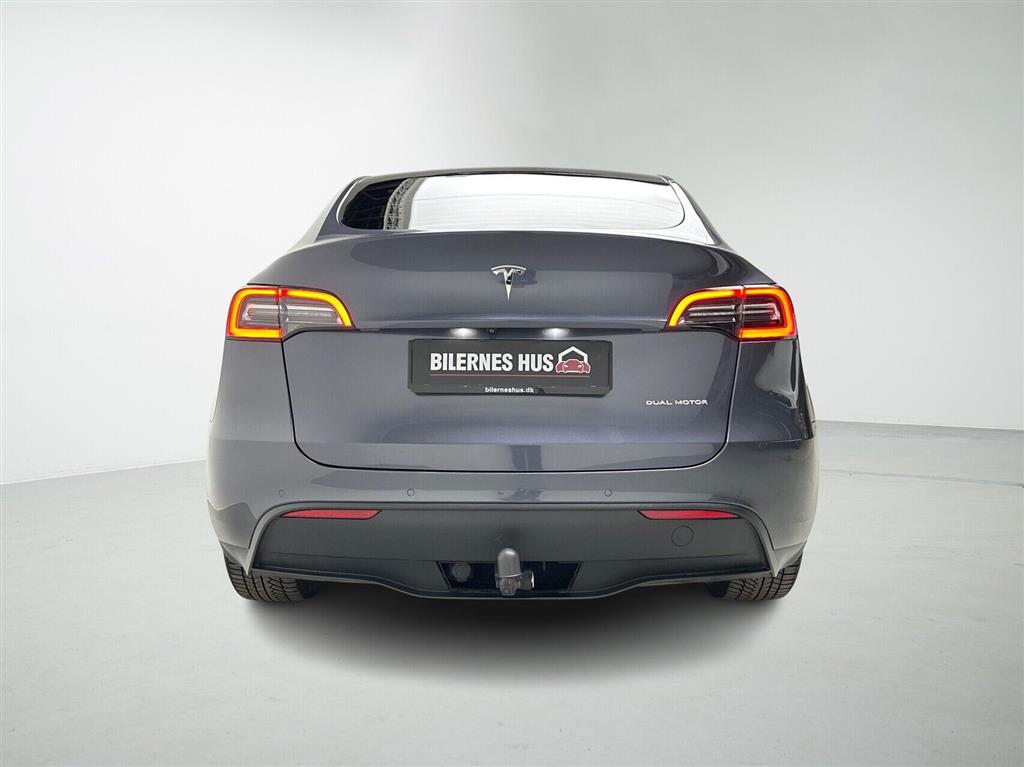 Tesla Model Y Long Range billede 9