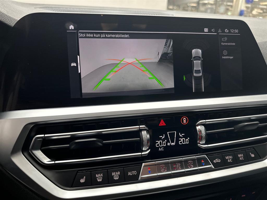 BMW 330e M-Sport billede 17