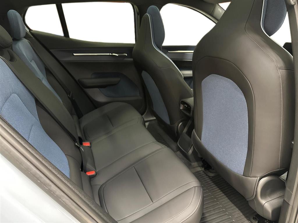 Volvo EX30 Ultra billede 13