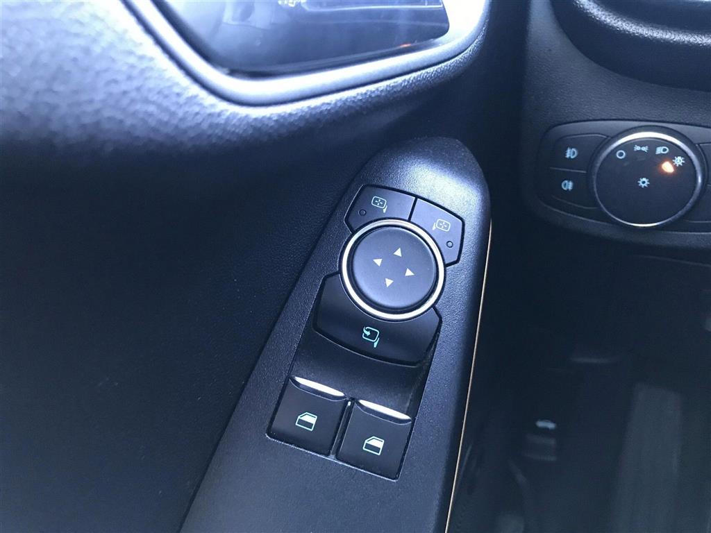 Ford Fiesta Active II billede 17