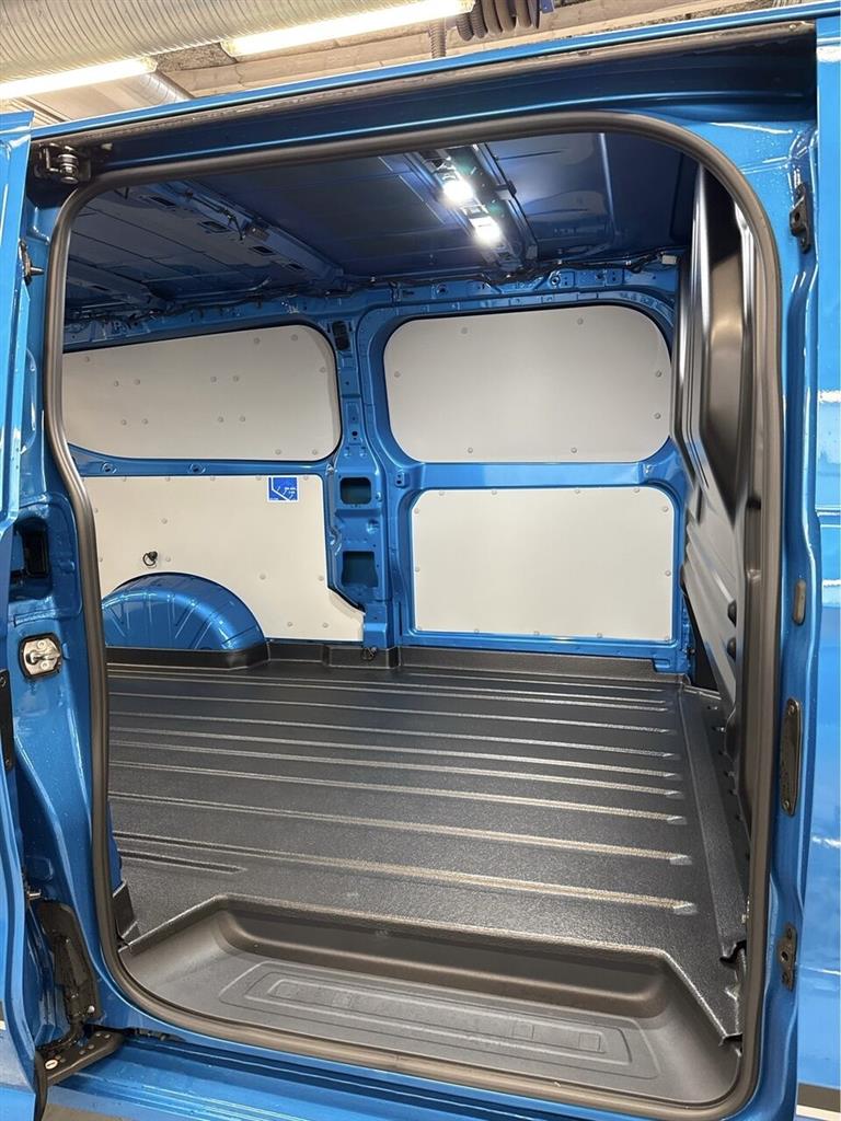 Ford E-Transit Custom Sport billede 11