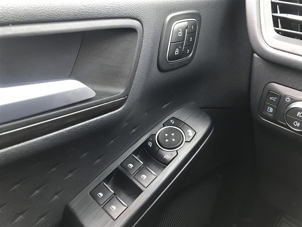 Ford Kuga Vignale billede 14