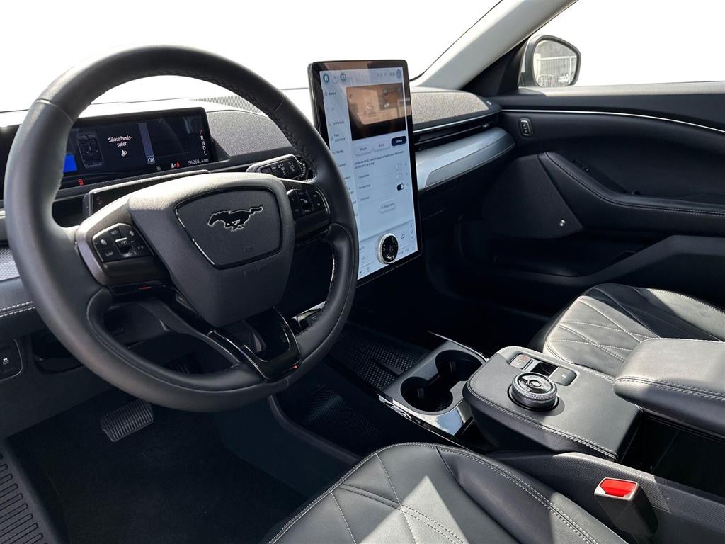 Ford Mustang Mach-E SR billede 2