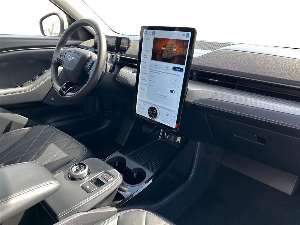 Ford Mustang Mach-E SR billede 8