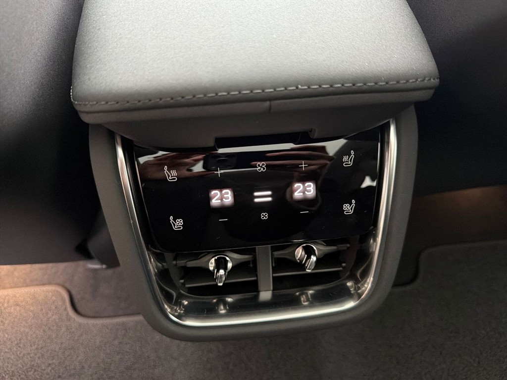 Volvo ES90 Ultra billede 23