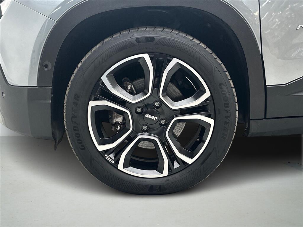 Jeep Avenger Summit billede 9