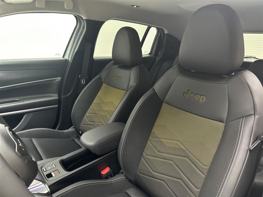 Jeep Avenger Summit billede 18