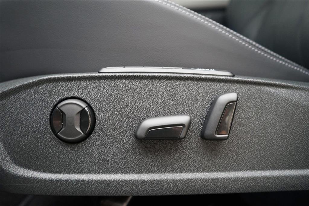 Ford Explorer UR Premium billede 12