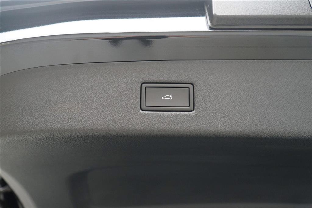 Ford Explorer UR Premium billede 17