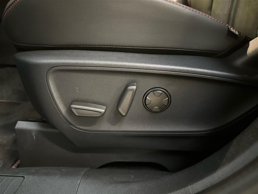 Ford Kuga ST-Line X billede 19