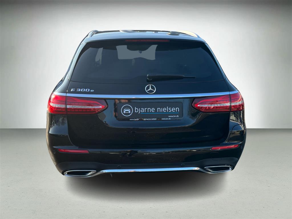 Mercedes-Benz E300 e AMG Line billede 5