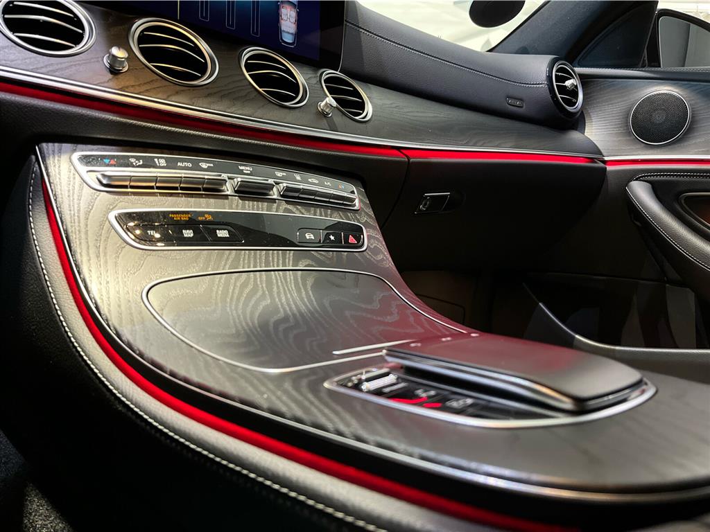 Mercedes-Benz E300 e AMG Line billede 21