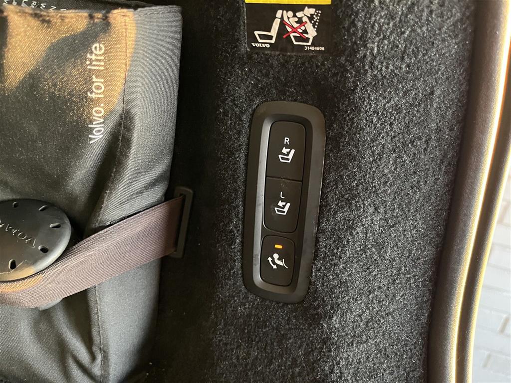 Volvo V90 Momentum billede 11