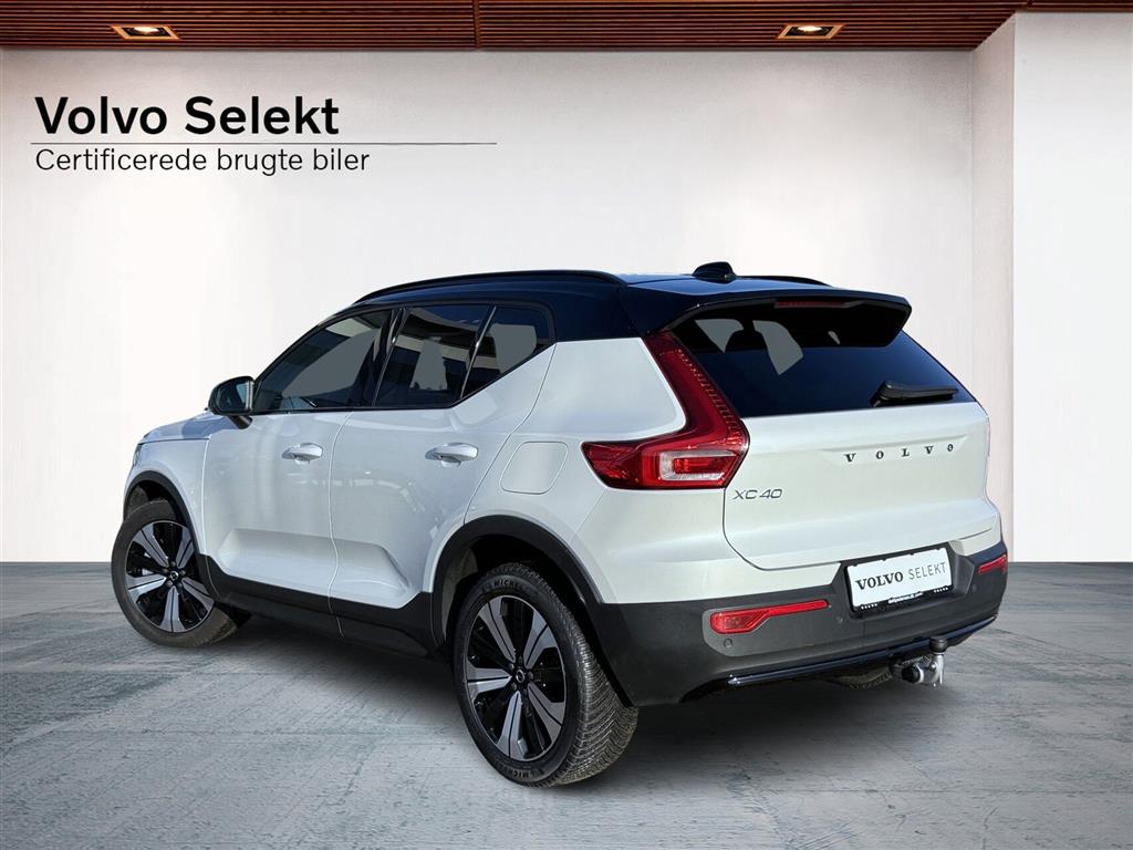 Volvo XC40 Plus billede 2
