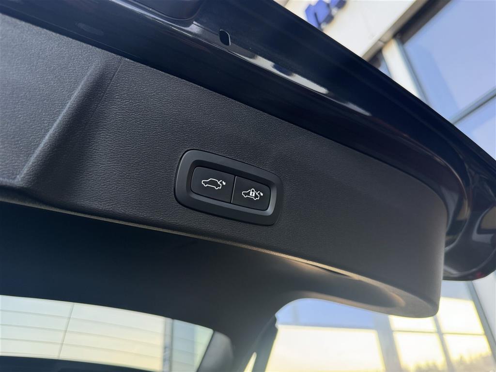 Volvo XC40 Plus billede 16