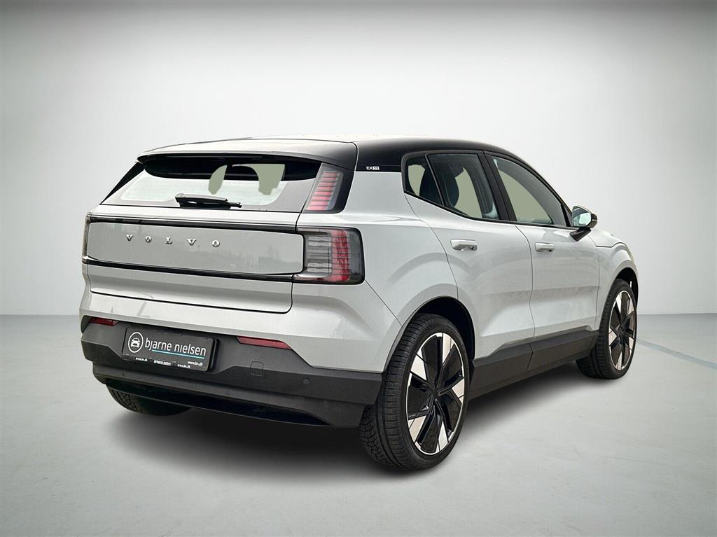 Volvo EX30 Black Edition billede 2