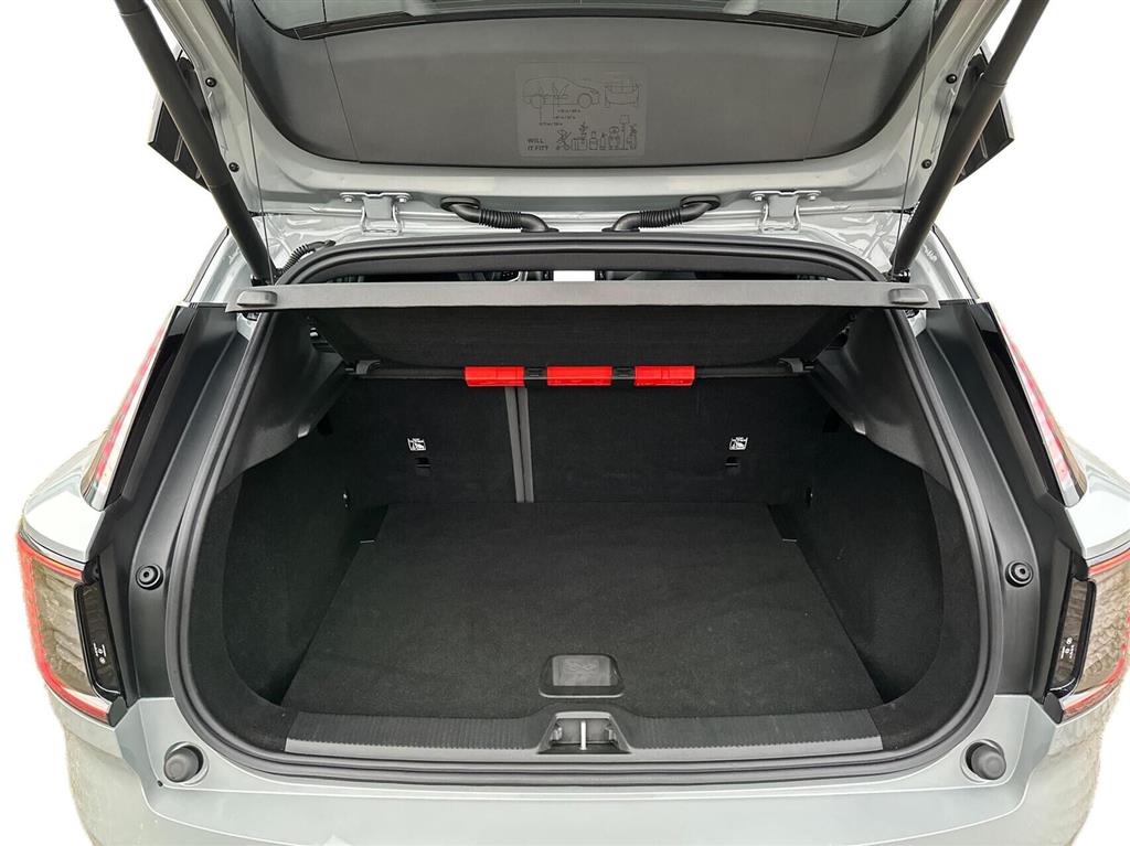 Volvo EX30 Black Edition billede 13