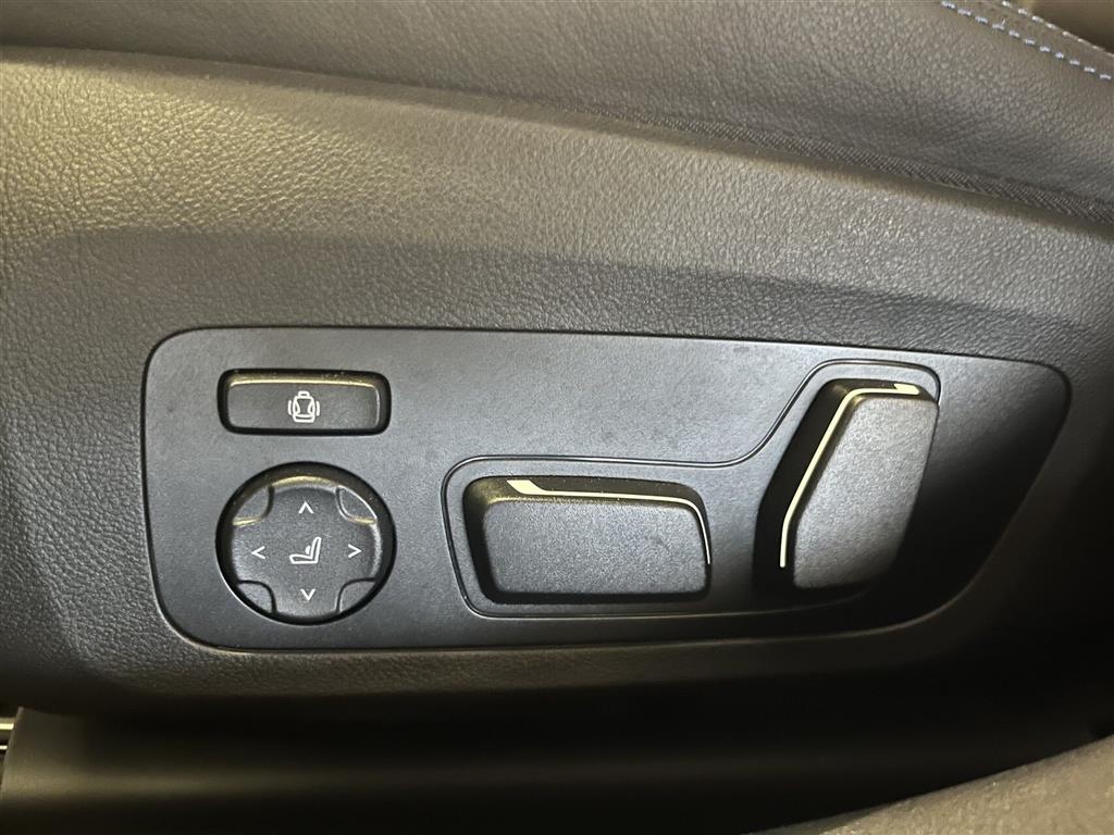 BMW i4 Charged M-Sport billede 11