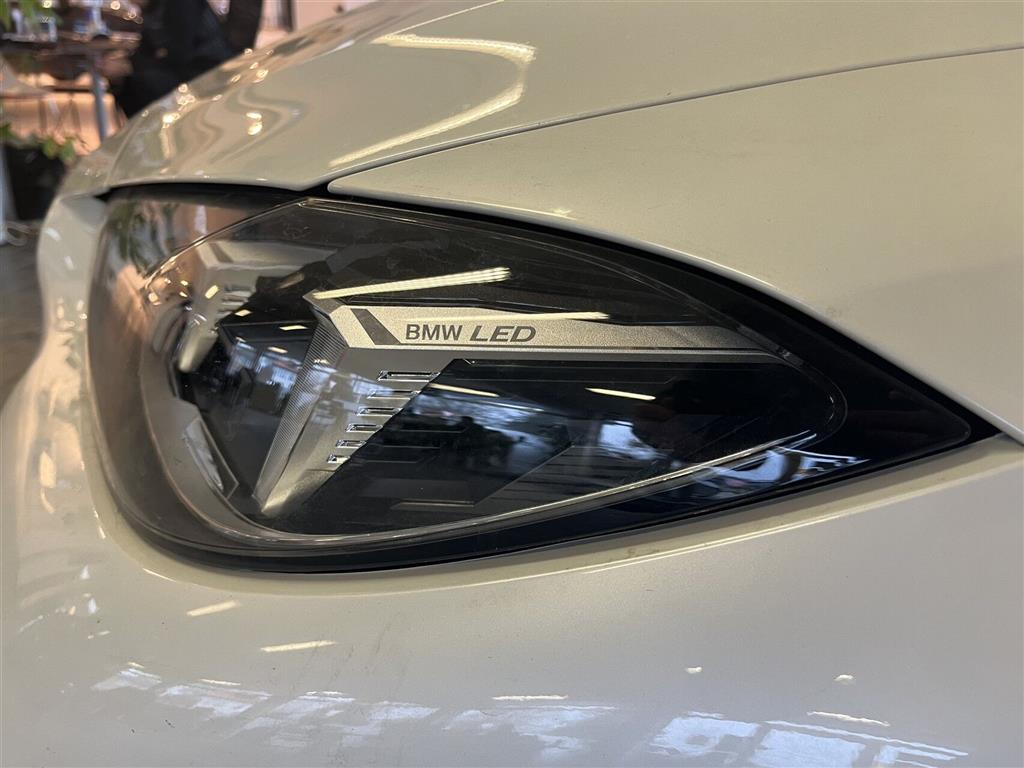 BMW i4 Charged M-Sport billede 14