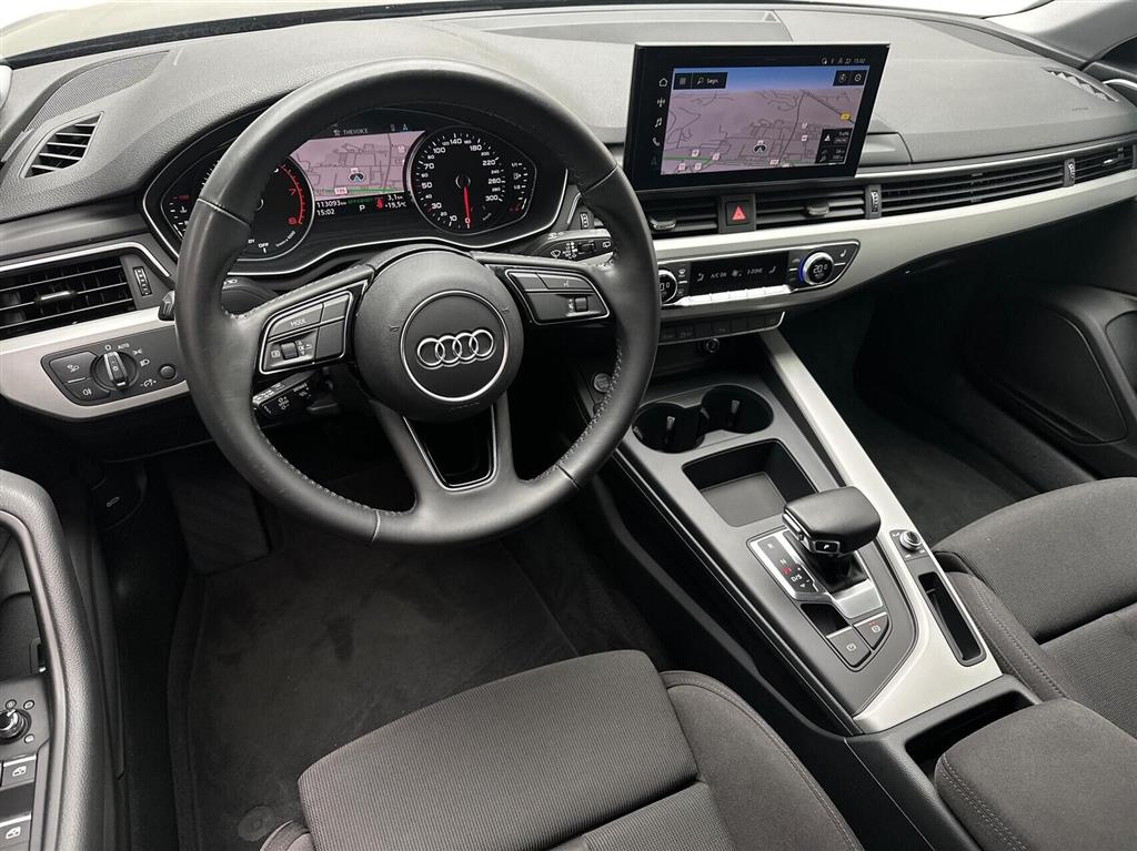 Audi A4 Advanced Prestige Tour Plus billede 4