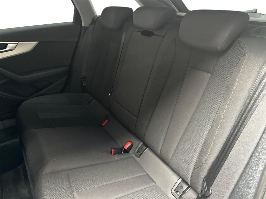 Audi A4 Advanced Prestige Tour Plus billede 13