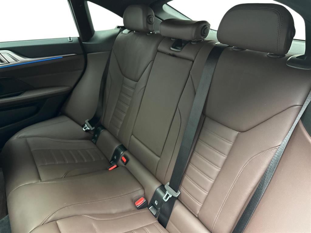 BMW i4 Charged Plus M-Sport billede 13