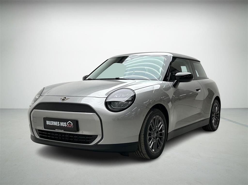 Mini Cooper Essential Trim Option Level XS