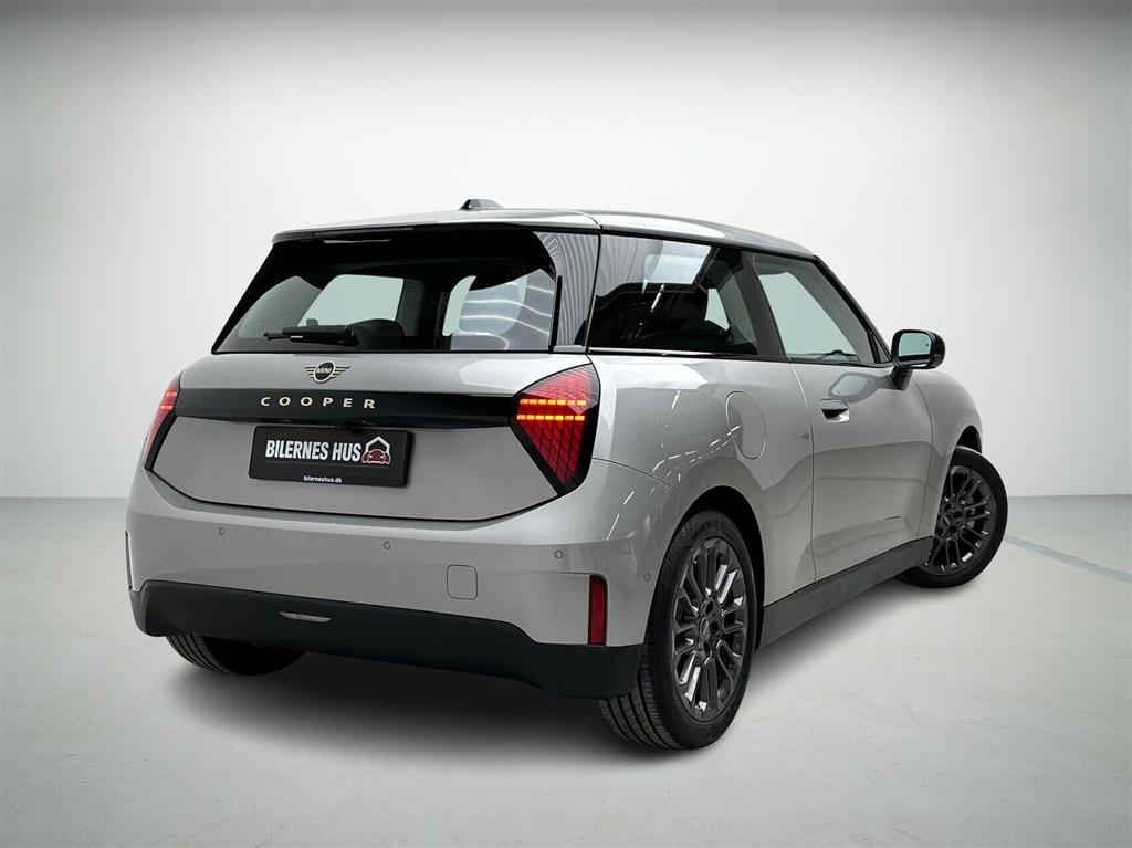 Mini Cooper Essential Trim Option Level XS billede 2