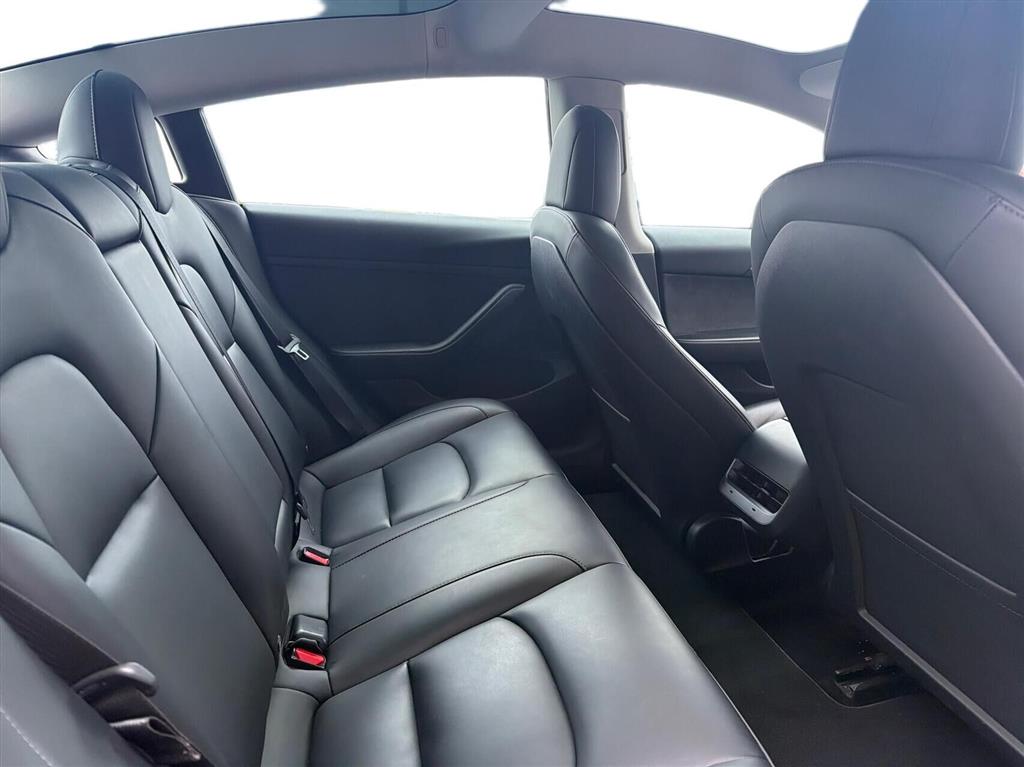 Tesla Model 3 Long Range billede 12