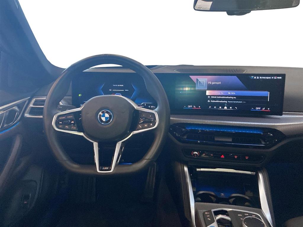 BMW i4 Charged M-Sport billede 4