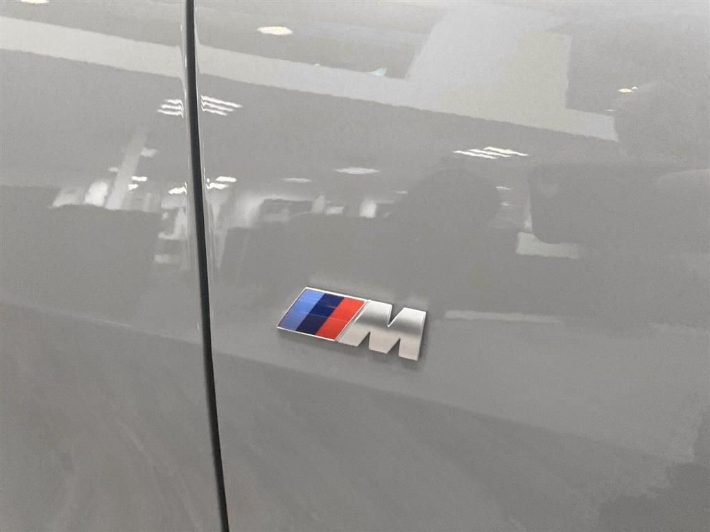 BMW i4 Charged M-Sport billede 16