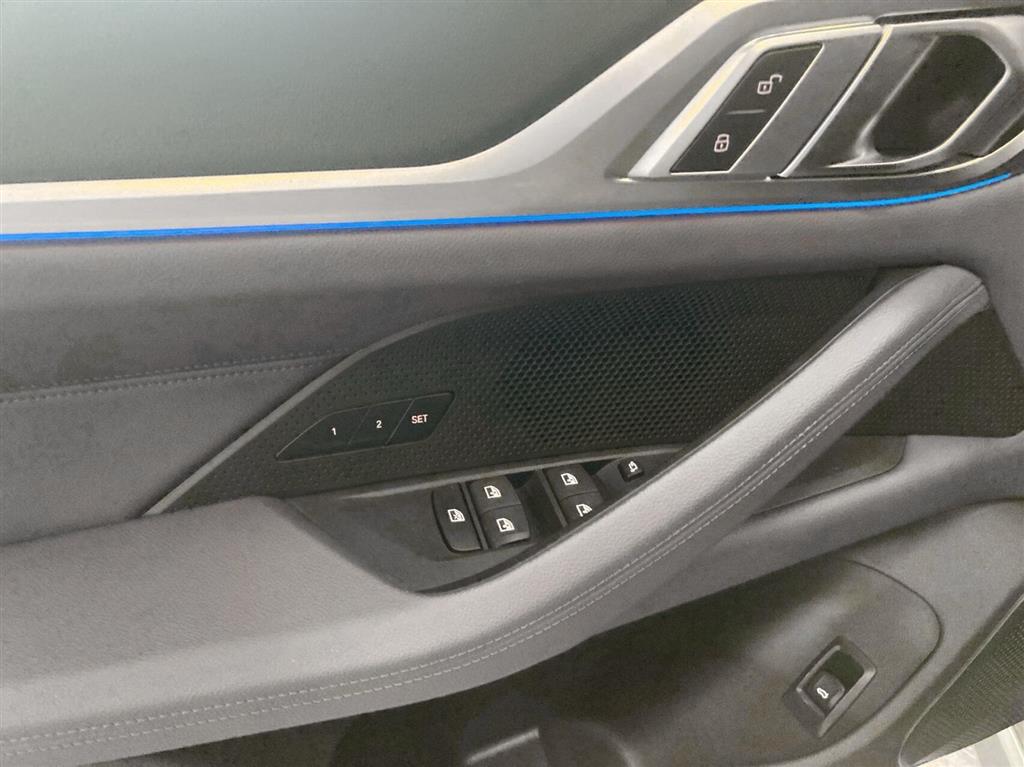 BMW i4 Charged M-Sport billede 18