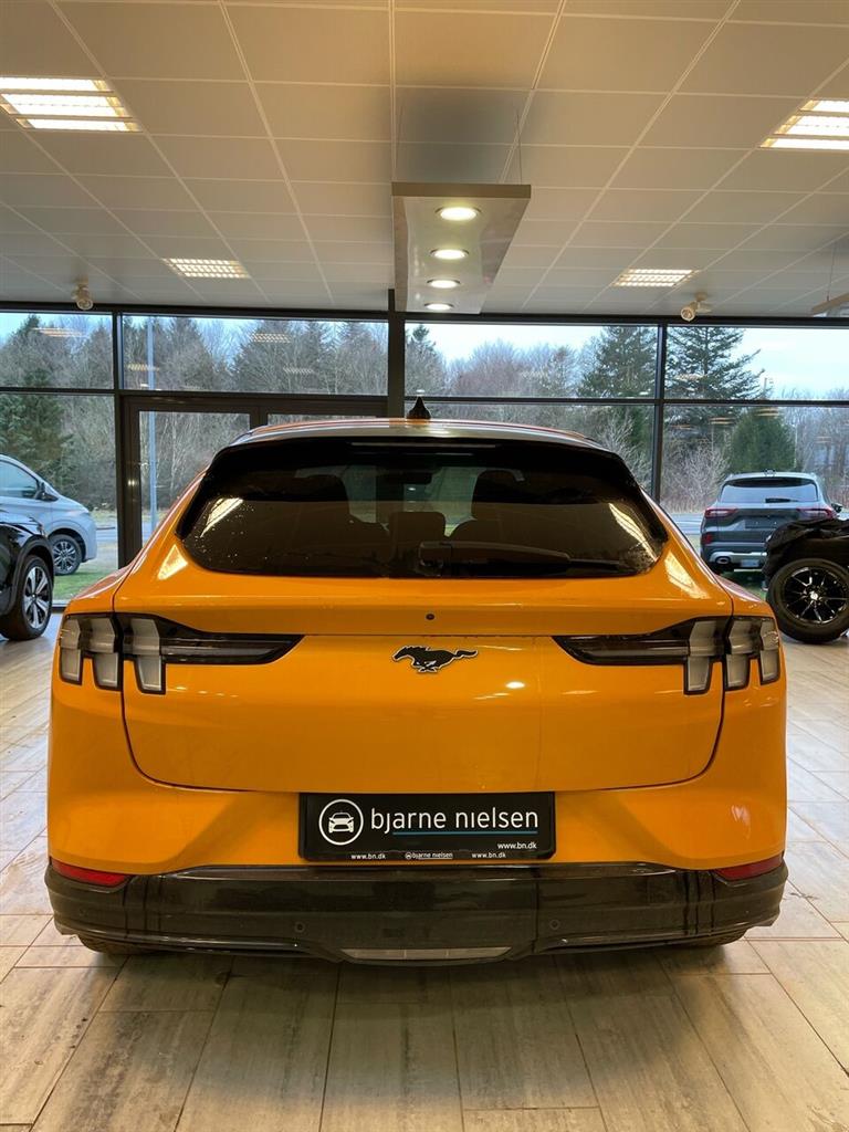 Ford Mustang Mach-E UR Premium billede 3